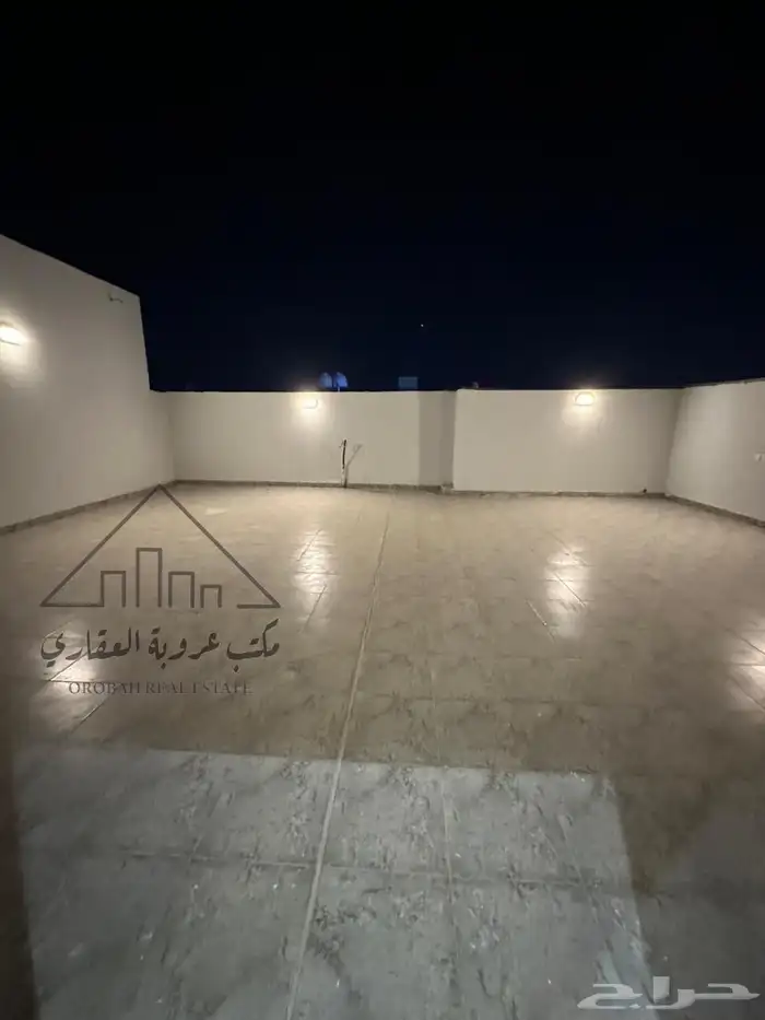 للبيع روف علوي حي البوادي تبوك 700 الف 1