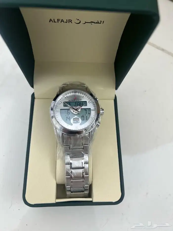 ساعات الفجر 4