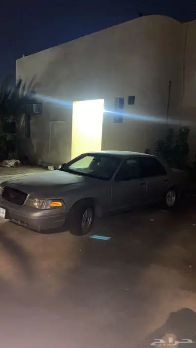 فورد فكتوريا للبيع 1