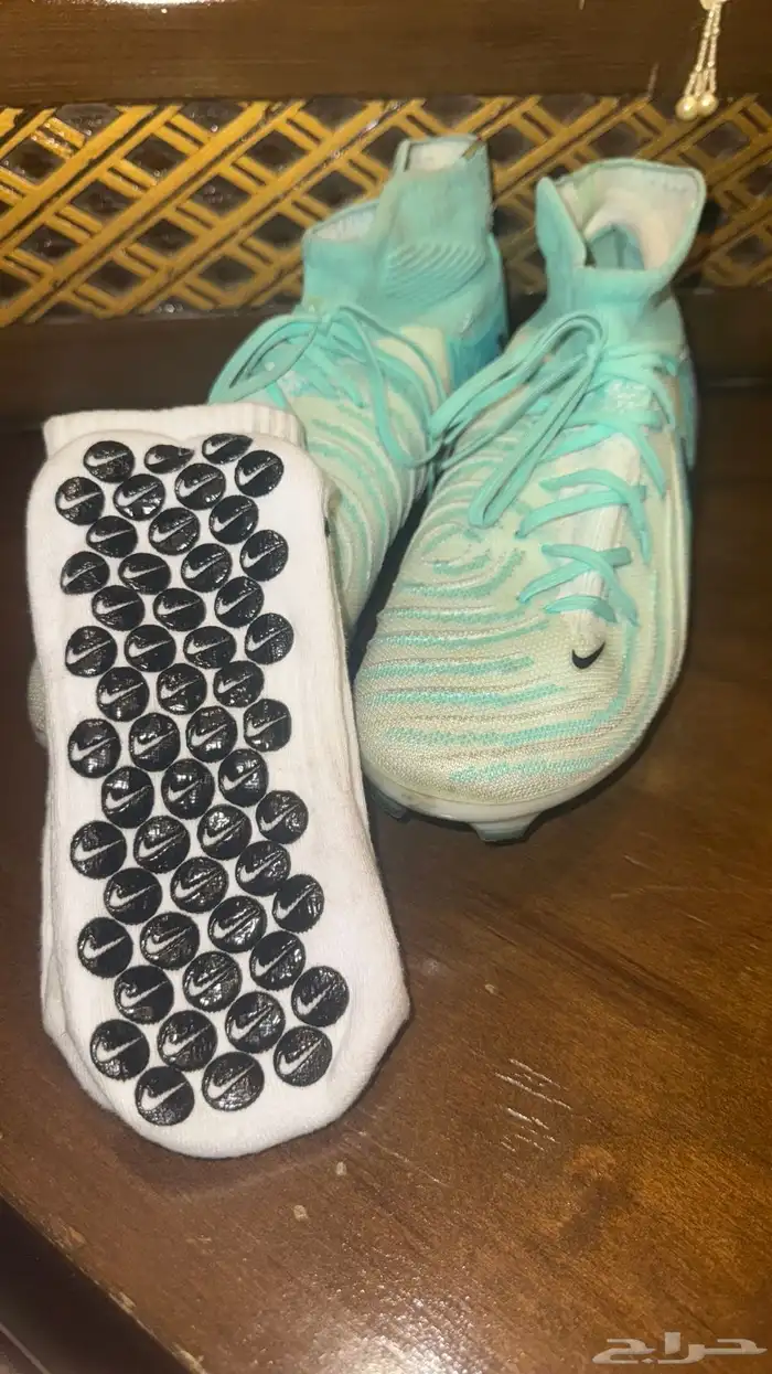 جزمة كورة نايك اصليه 1