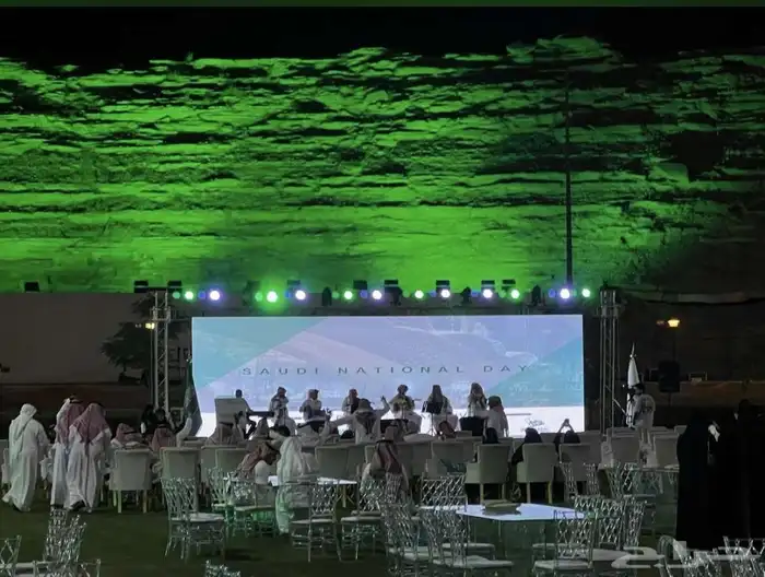 تنظيم حفلات شاشات عملاقة و صوتيات ومسارح 16