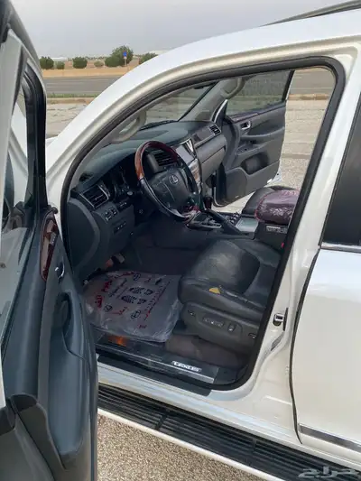 لكزس 570 LX 16