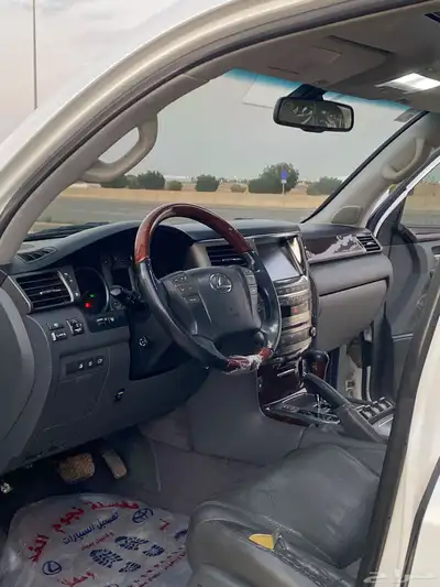 لكزس 570 LX 19
