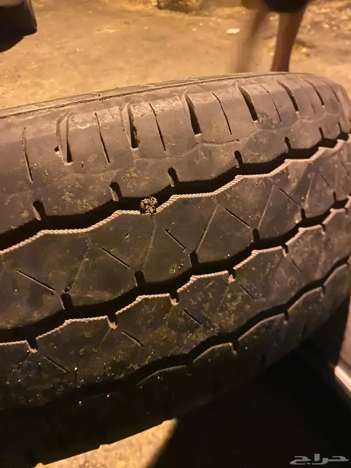 للبيع كفرات 225 70 17 7