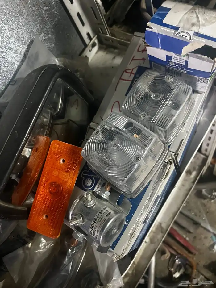 قطع غيار شاحنات للبيع جمله فرصه لأصحاب محلات قطع الغيار 40