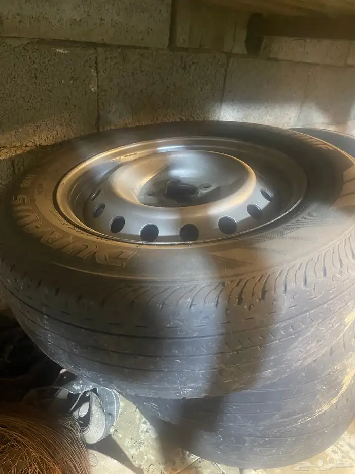 كفرات هايلكس 4مع الحساسات مع كفرات برجستن وسعر الف 1