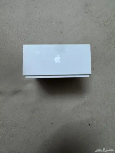 سماعات ابل شبه جديدة درجة اولى 5
