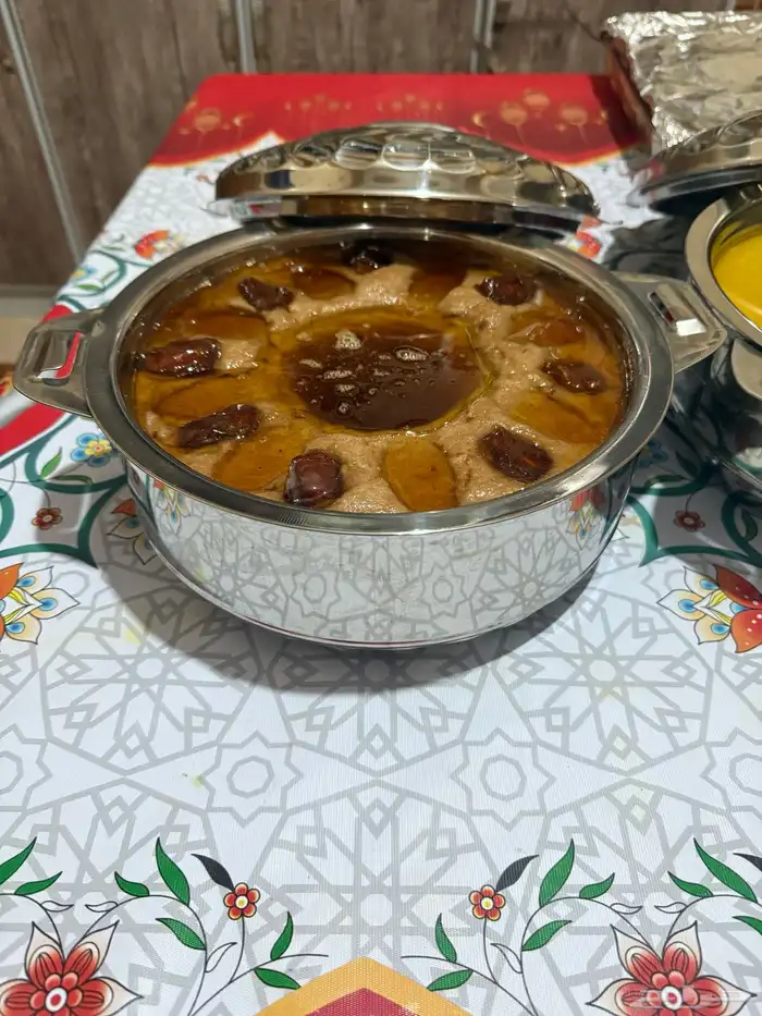 اكلات شعبيه جنوبيه وصواني وحلى 2