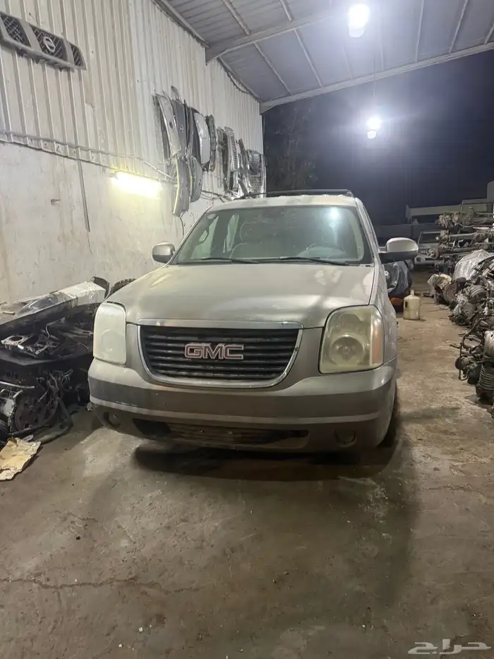 قطع غيار جمس يوكن 2011 تشليح 0