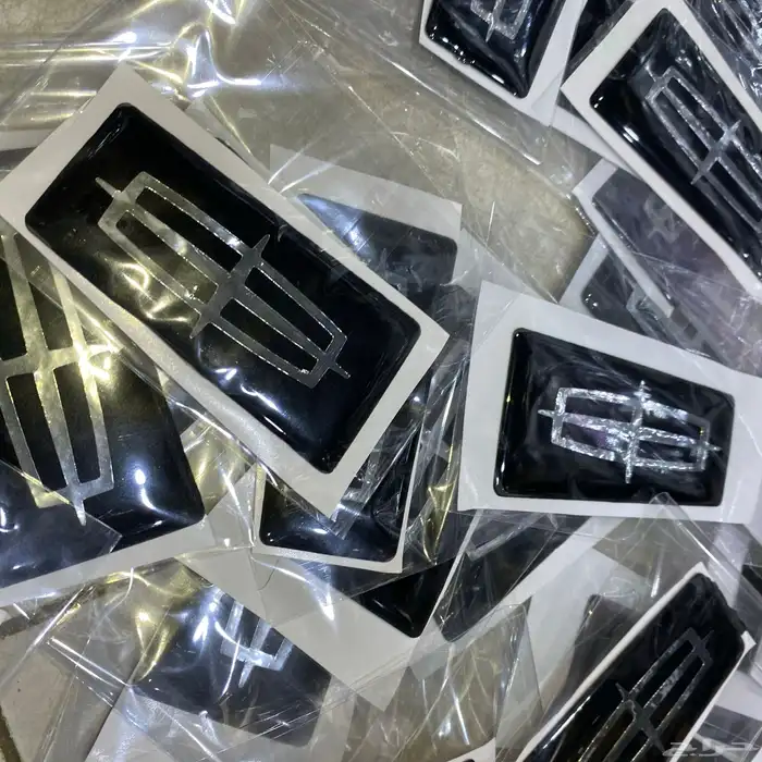 علامة شبك لينكون تاون كار 2003-2010 9