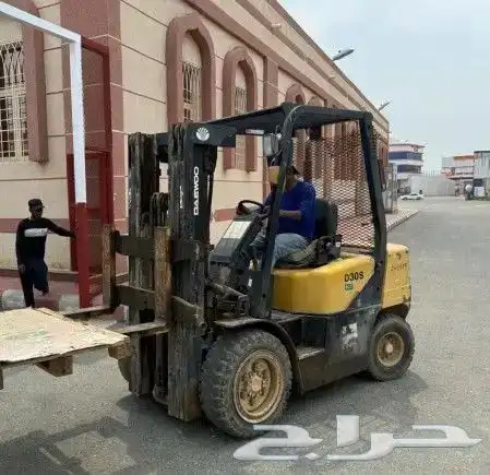 رافعة شوكية (سكينة) 3 طن للايجار 0