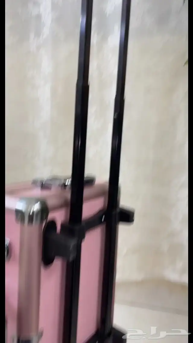 شنطة مكياج مع اضاءه 1
