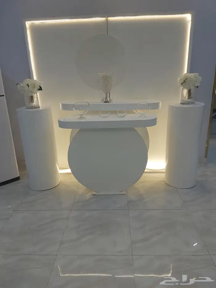 للبيع مدخل استقبال 3