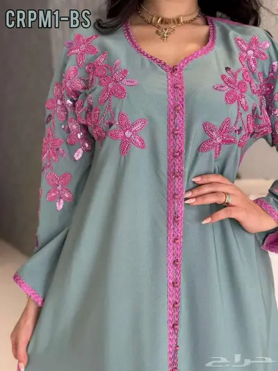 بيع جلابيات و فساتين خليجيه كمية محدوده 15