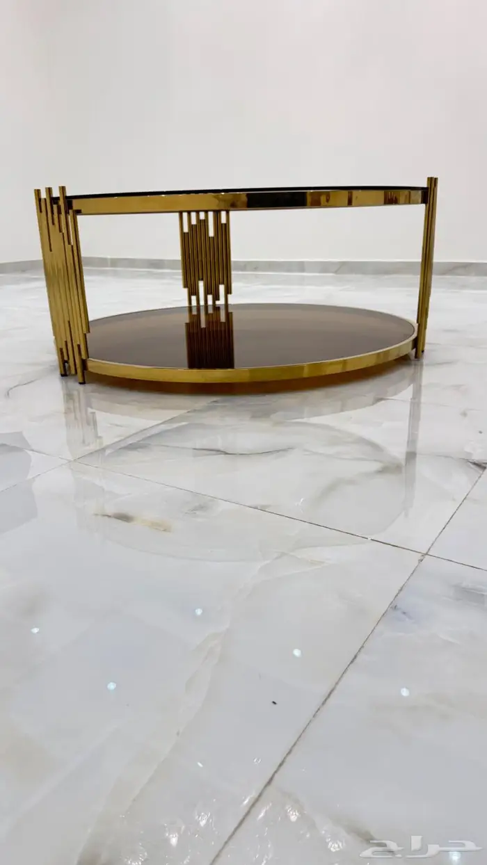 طاولة رئيسية مع الخدمه 0