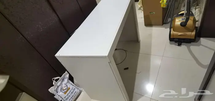 طاوله قويه خشب ايكيا لوجه الله 0