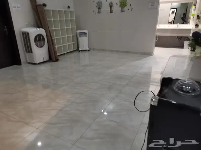 للبيع مدخل استقبال 2
