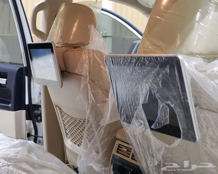 تويوتا لاندكروزر 2020 رقم 4فل الفل عبداللطيف مخزن. 21