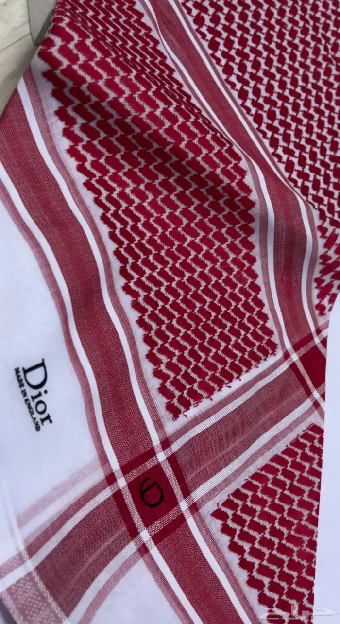 شماغ كارتير ومونت بلانك وديور دم الغزال 12