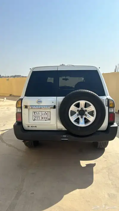 نيسان 2006 2