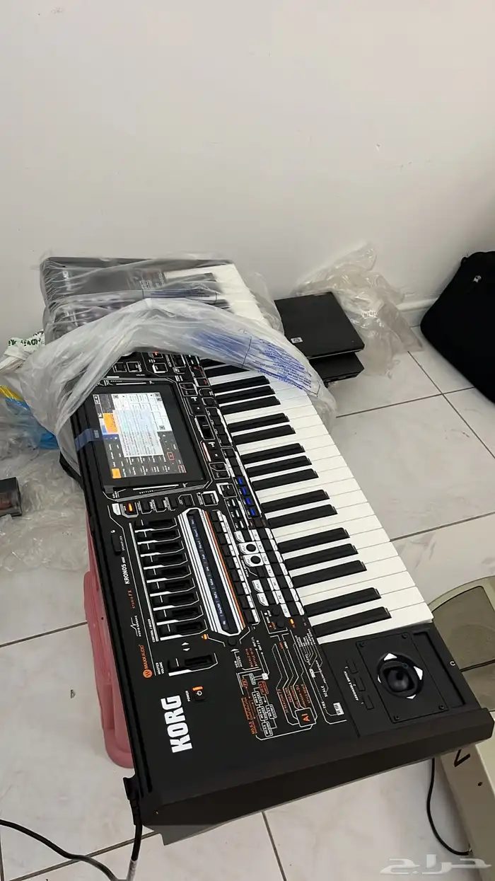 متوفر اورغات Korg Pa5x Mg جديدة 0