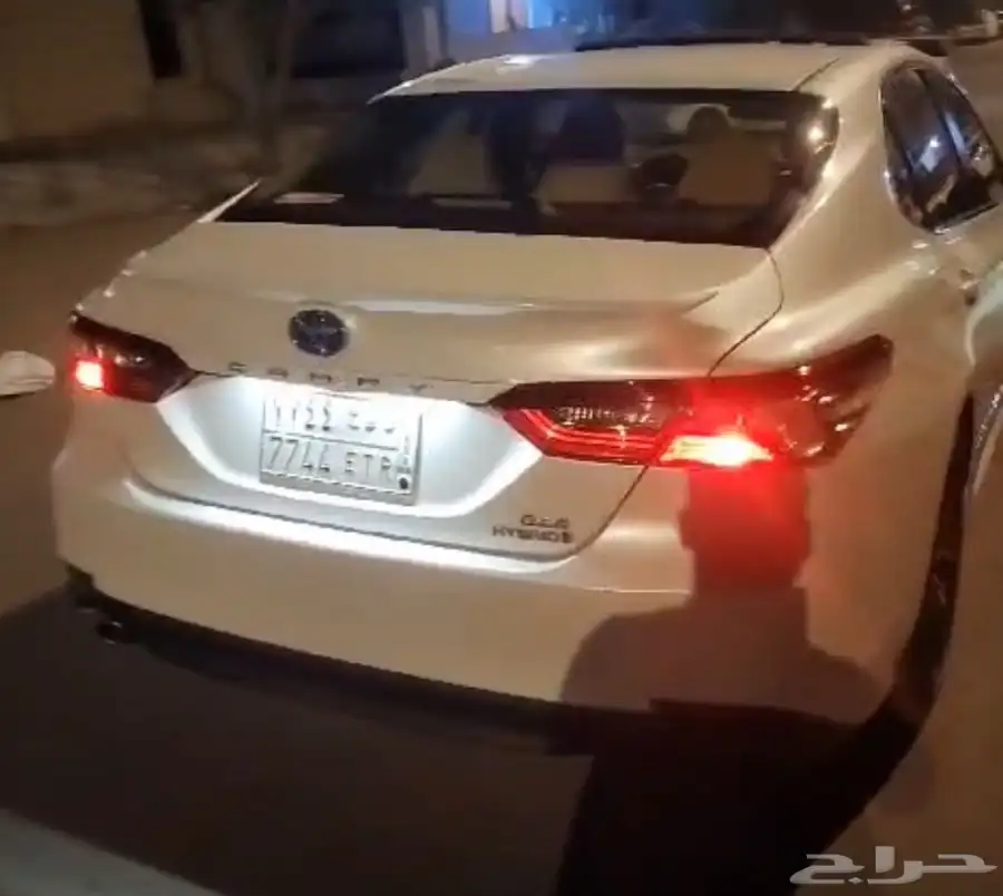 كامري هيبرد 2024 GLE 8