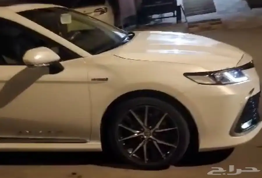 كامري هيبرد 2024 GLE 6
