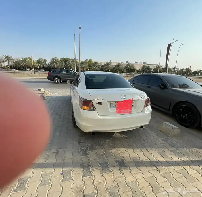 سيارة اكورد 2008 للبيع نصف فل 1