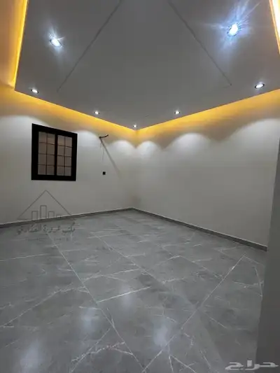للبيع فيلا روف ارضي وروف علوي حي الصفا تبوك 680 الف 2
