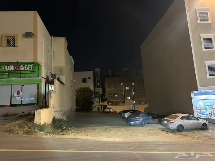 للبيع ارض تجاريه في حي الموظفين 0