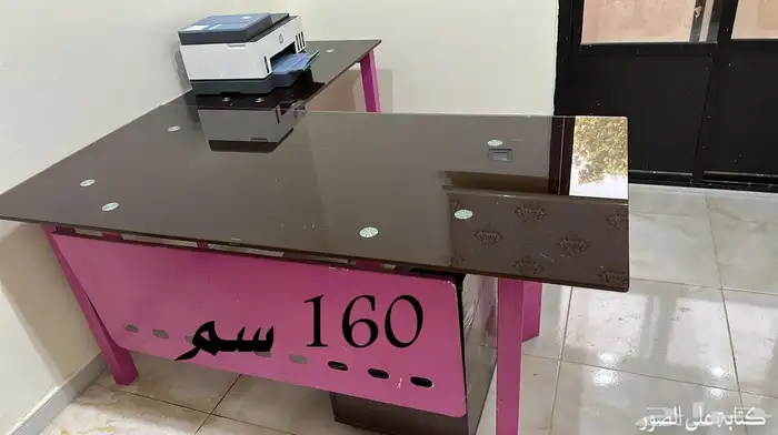 مكتب زجاجي 7
