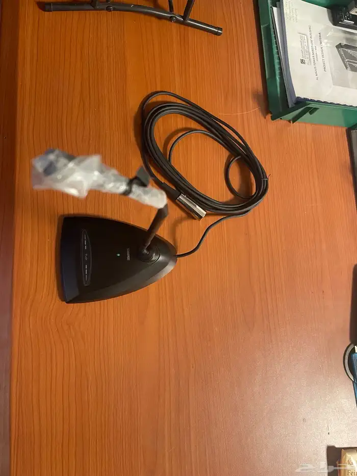 ميكرفون لقاعات والمواتنرات والمحاضرات 2