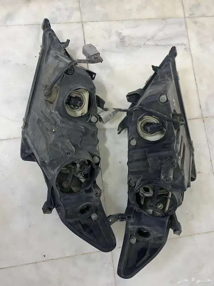 للبيع طقم شمعات كامري2013 وكالة بها عيوب بسيطة 10