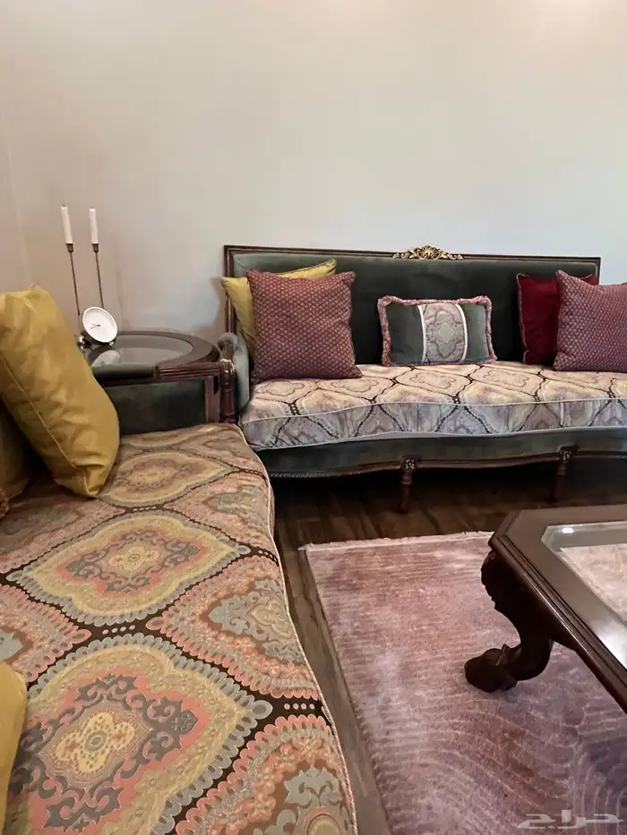 طقم كنب من قصر السرايا 0