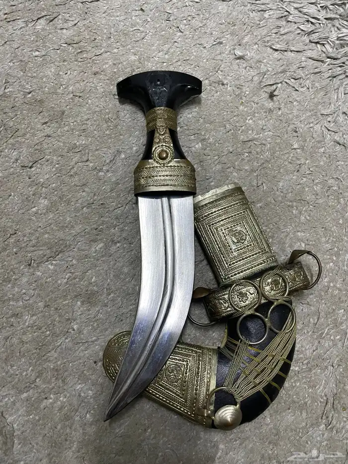 جنابي للبيع قرن وكفو 3