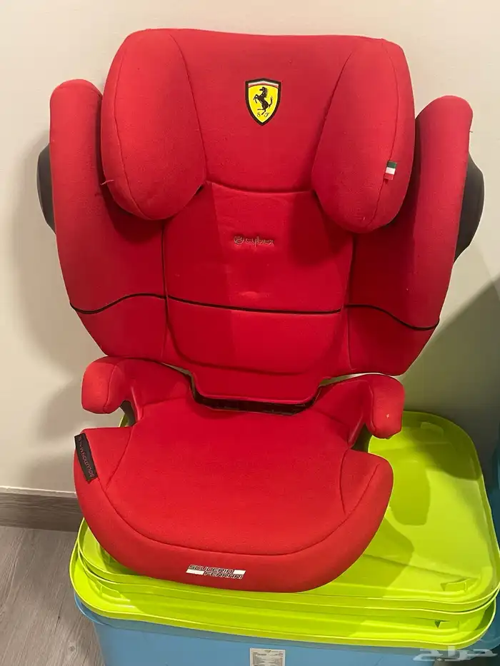 كرسي سيارة ماركة cybex 1