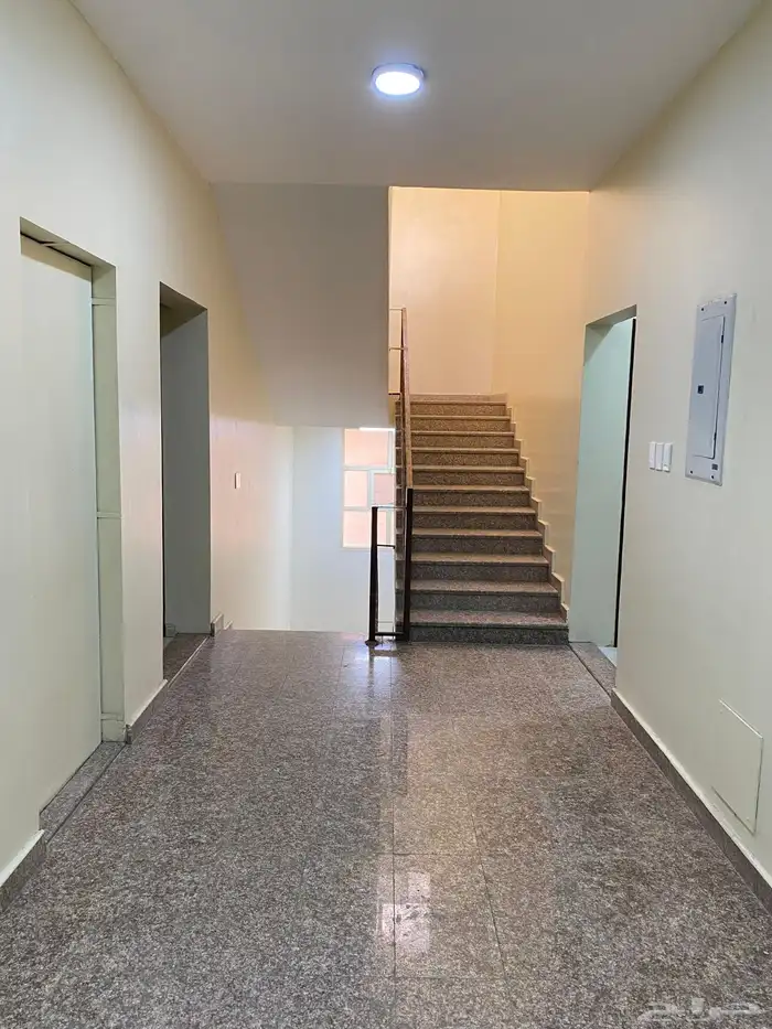 شقق مؤثثة للإيجار بحي الجسر - 2400شهريا 6