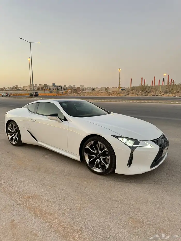 لكزس LC500 موديل 2021 0