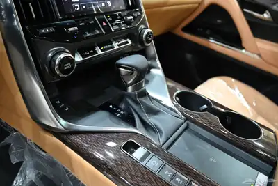 لكزس Lx600 BB بريمي 2024 4