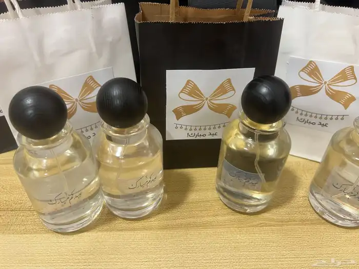 توزيعات عطور لجميع المناسبات مع عباره حسب الطلب 9