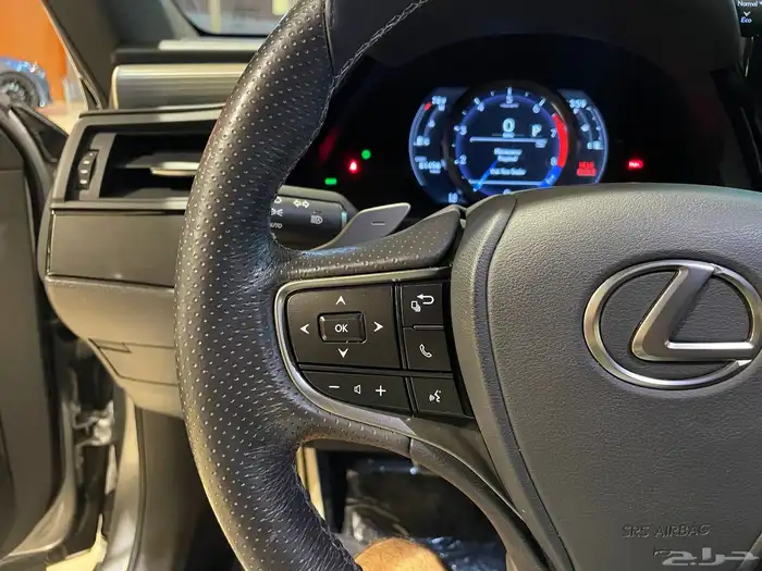 2022 لكزس ES350 F SPORT 19