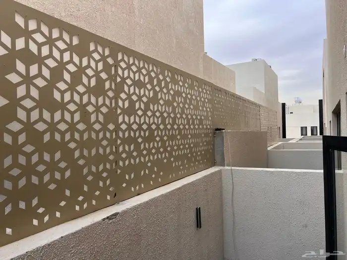 ساتر شرايح ساتر ليزر سواتر حديد سواتر لكسان مظلات بنل 17