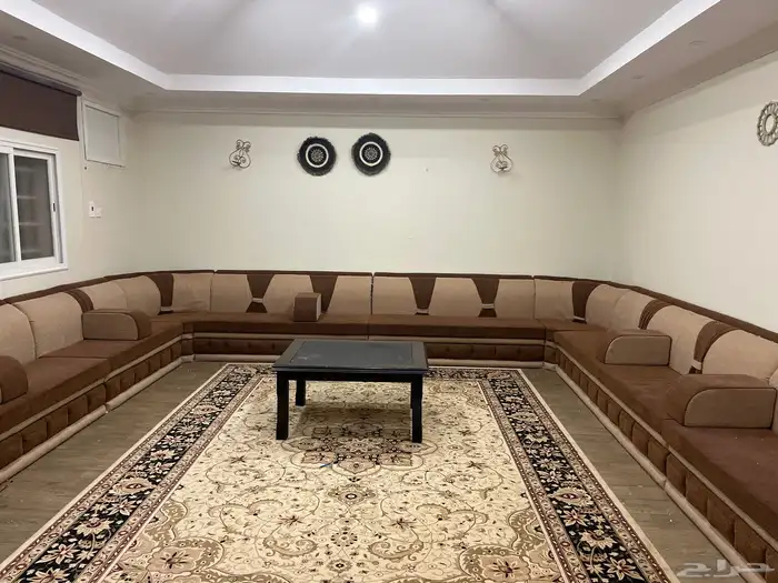 كنب مع زولية 1