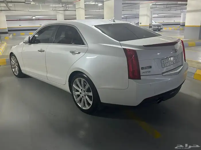 كاديلاك ATS 2015 لامانع البدل باسكاليد نظيف 2