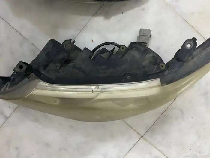 للبيع طقم شمعات كامري2013 وكالة بها عيوب بسيطة 4