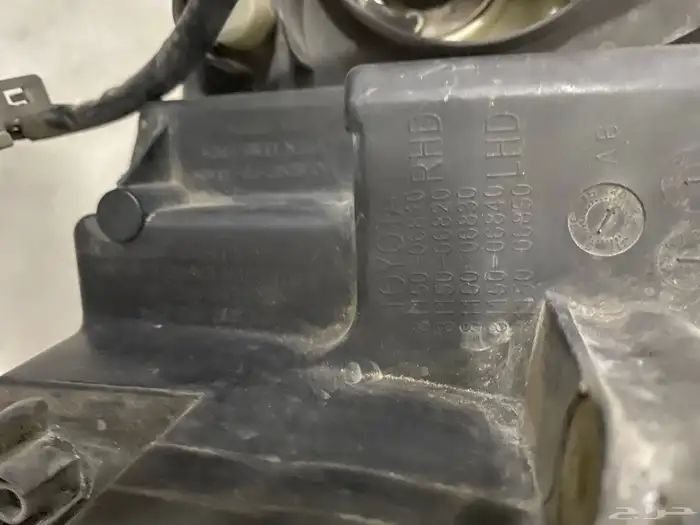 للبيع طقم شمعات كامري2013 وكالة بها عيوب بسيطة 8