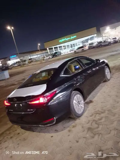 لكزس ES250 AA موديل 2025 جديد اصفار سعودى 17