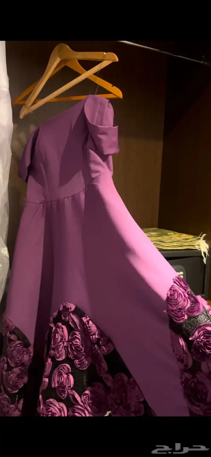 فستان للبيع 0