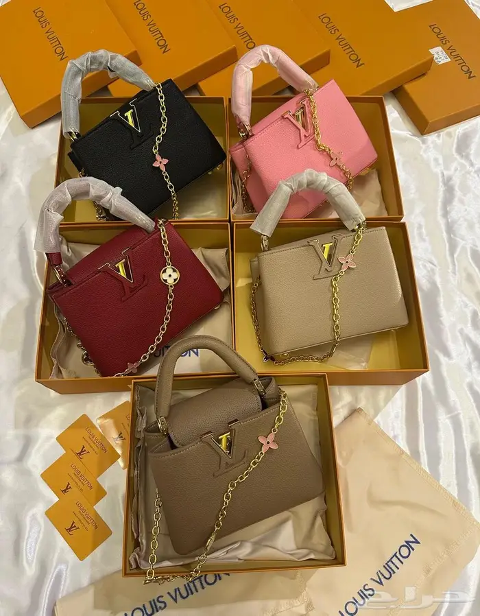 شنط ماركة 250 القطعه 8