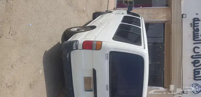 باص للايجار مع السائق 0